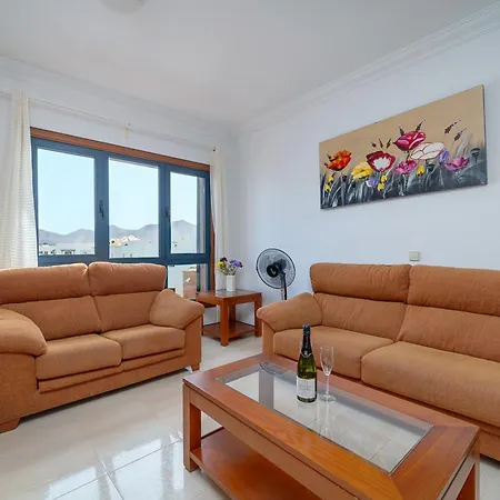 Mireya 普拉亚布兰卡