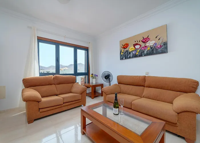 Mireya Playa Blanca (Lanzarote)